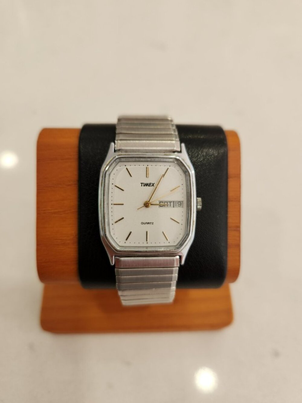 Vintage Timex La Cell Mens Watch Silver Tone Tank Stretch Band New Battery